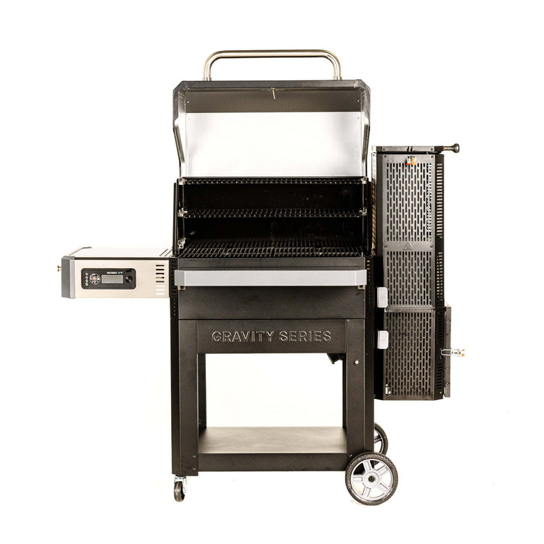 Masterbuilt Gravity Series 1050 Digital Charcoal BBQ + Smoker