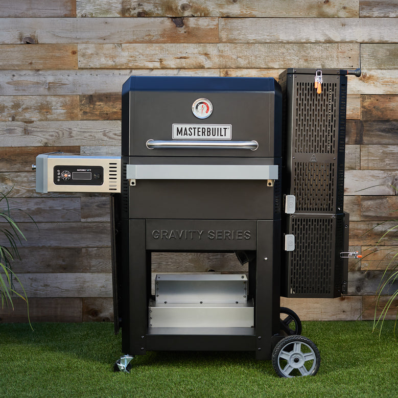 Masterbuilt Gravity Series 800 Digital Charcoal BBQ/Grill + Smoker with Hotplate/Griddle