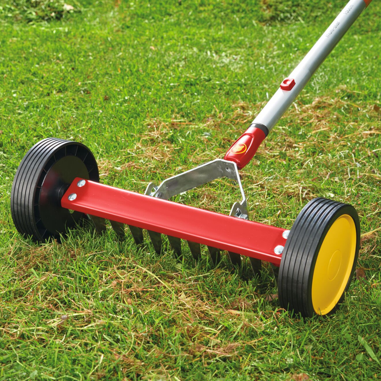 Wolf Garten UR-M3 Scarifying Roller Rake