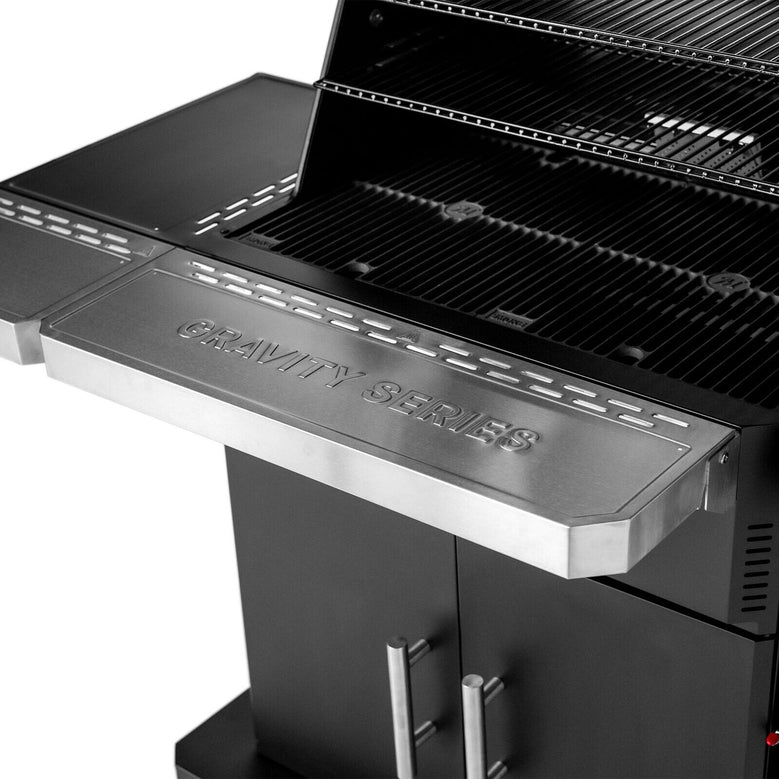 Masterbuilt Gravity Series 1150 Digital Charcoal BBQ + Smoker