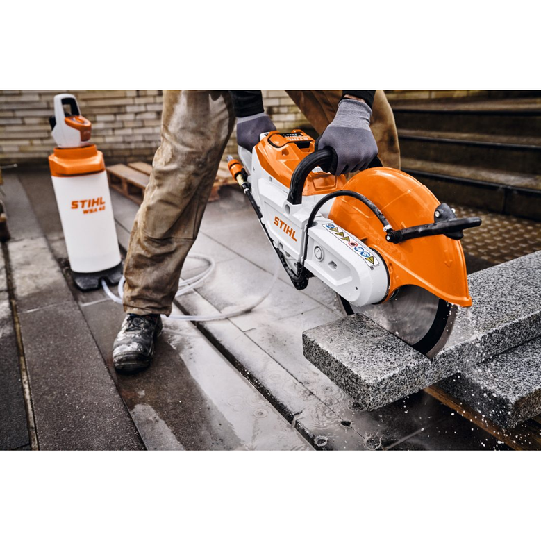 Stihl WSA 40 Battery Pressurised Water Container Kit (SA09 011 8513)